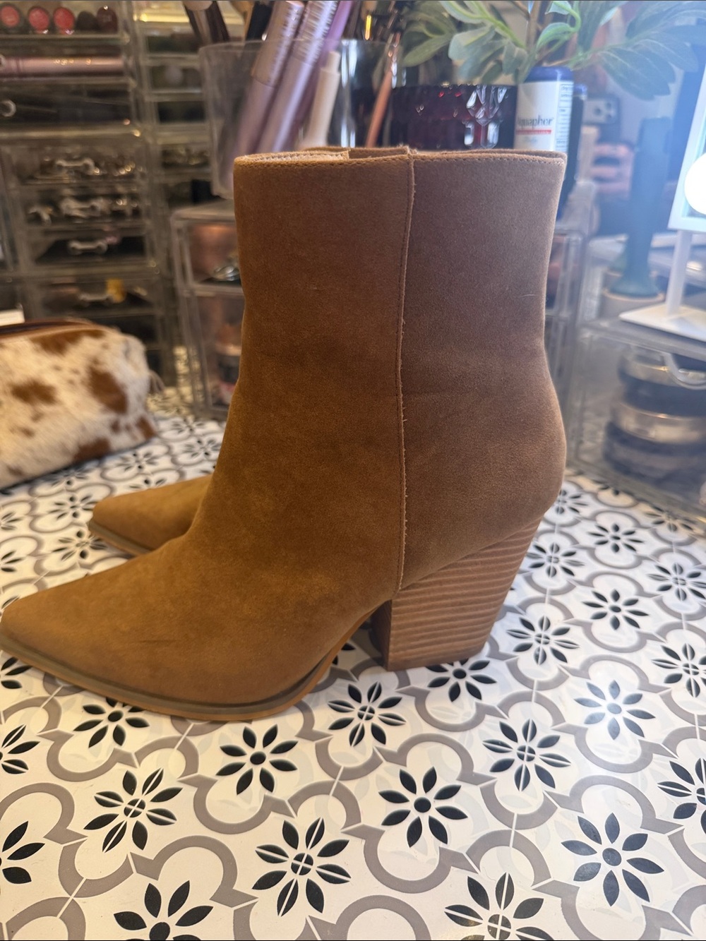 Pointed-Toe Stacked Heel Ankle Boots - Tan Suede